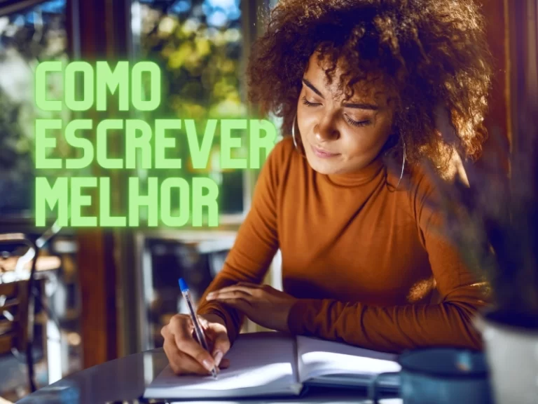 Mulher preta em uma mesa em um ambiente com luz natural escrevendo em um caderno, com a frase de fundo "como escrever melhor".